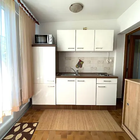 Mario 2 Apartment *